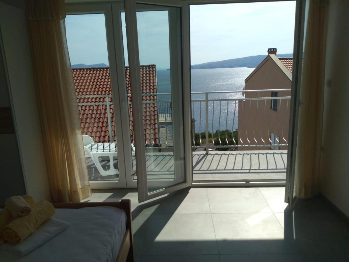 Sea Side App Apartment Vratarusa Екстериор снимка